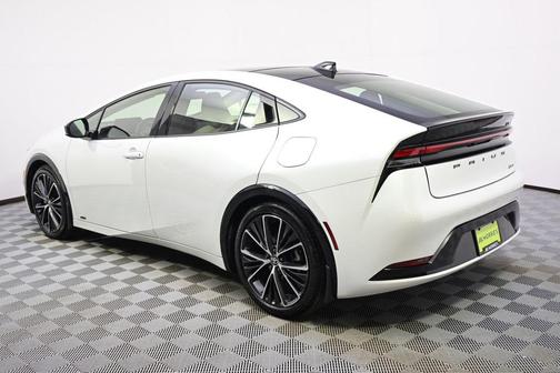 2024 Toyota Prius XLE
