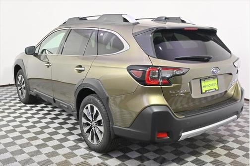 2025 Subaru Outback Touring XT