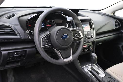 2019 Subaru Impreza 2.0i