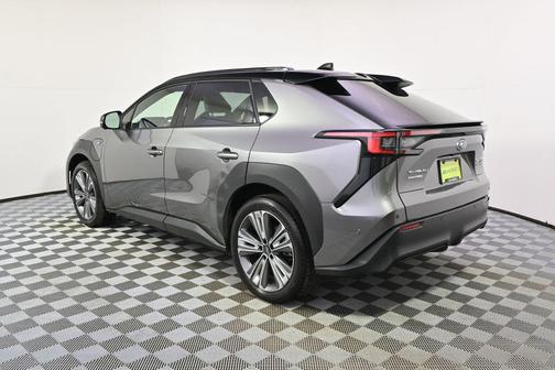 Smoked Carbon 2-Tone 2023 Subaru Solterra Touring