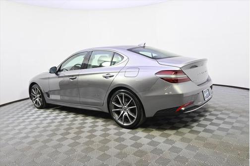 2023 Genesis G70 2.0T AWD