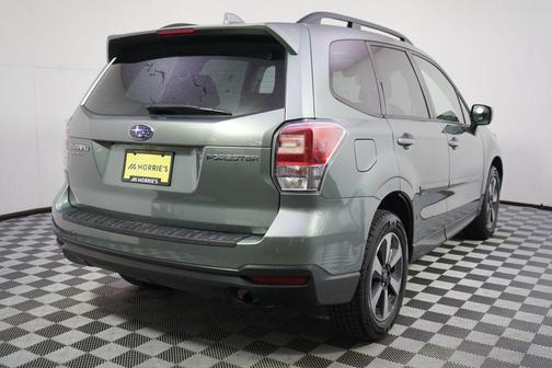 Jasmine Green Metallic 2018 Subaru Forester 2.5i Premium