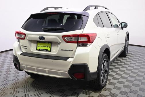 Crystal White Pearl 2018 Subaru Crosstrek 2.0i Limited