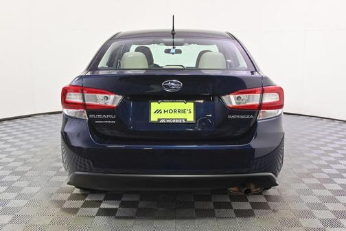 2019 Subaru Impreza 2.0i