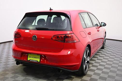 2016 Volkswagen Golf GTI 2.0T Autobahn w/Performance Package 4-Door