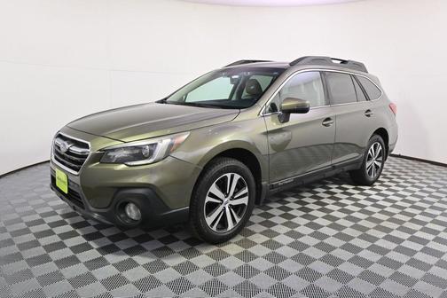 Wilderness Green Metallic 2018 Subaru Outback 2.5i Limited