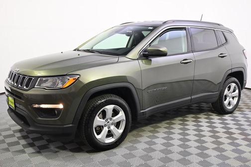 Olive Green Pearlcoat 2018 Jeep Compass Latitude