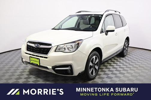 Crystal White Pearl 2018 Subaru Forester 2.5i Premium