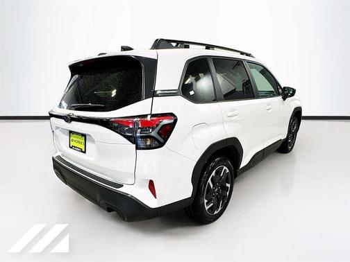 Crystal White Pearl 2026 Subaru Forester Limited