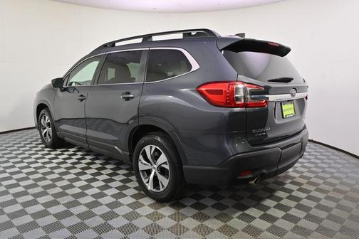 Magnetite Gray Metallic 2023 Subaru Ascent Premium 7-Passenger