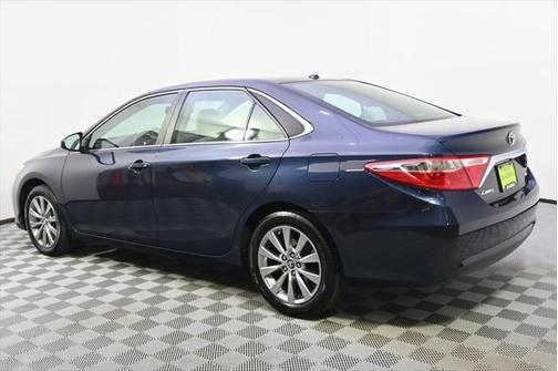 2016 Toyota Camry XLE