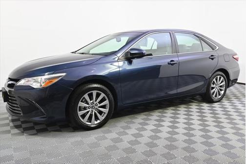 2016 Toyota Camry XLE