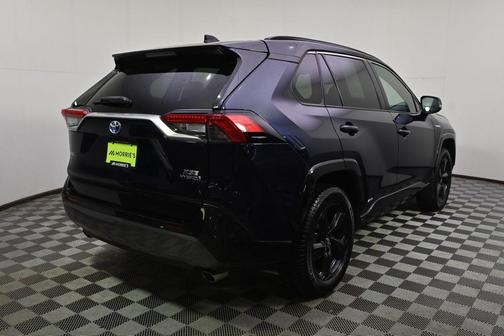 2019 Toyota RAV4 Hybrid SE