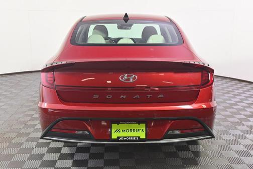 2023 Hyundai SONATA SE