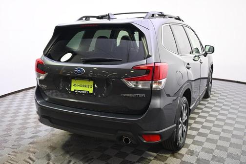 Magnetite Gray Metallic 2024 Subaru Forester Limited