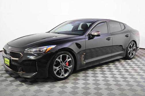 2019 Kia Stinger GT2