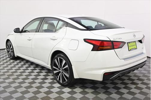 2022 Nissan Altima SR Intelligent AWD