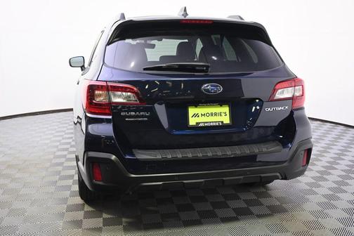 2018 Subaru Outback 2.5i Touring