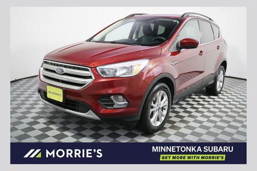 RUBY RED METALLIC TINTED CC 2018 Ford Escape SE