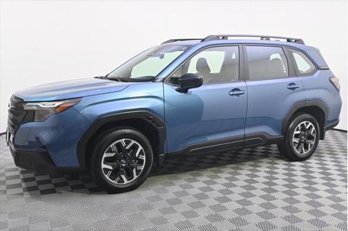 2025 Subaru Forester Base