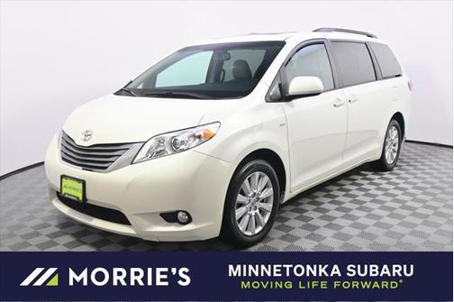 2017 Toyota Sienna XLE