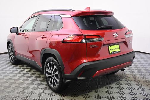 2022 Toyota Corolla Cross XLE