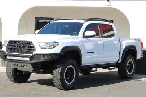 2016 Toyota Tacoma SR5