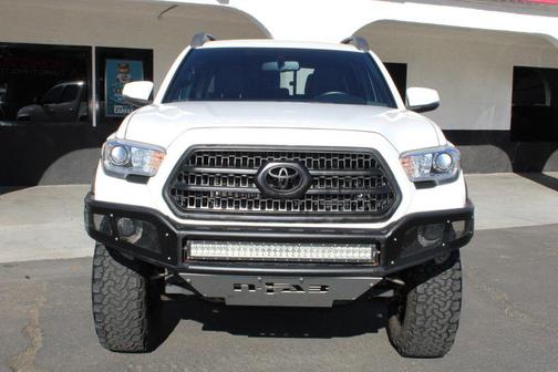 2016 Toyota Tacoma SR5