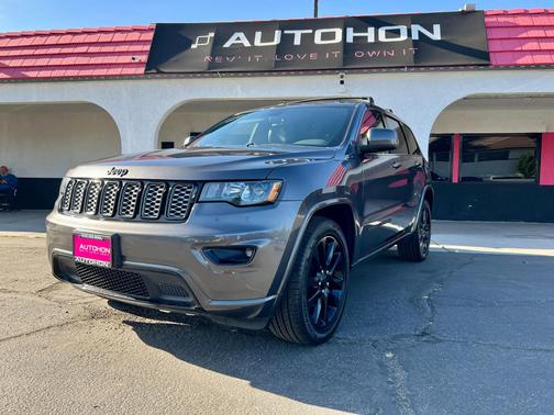 2018 Jeep Grand Cherokee Altitude