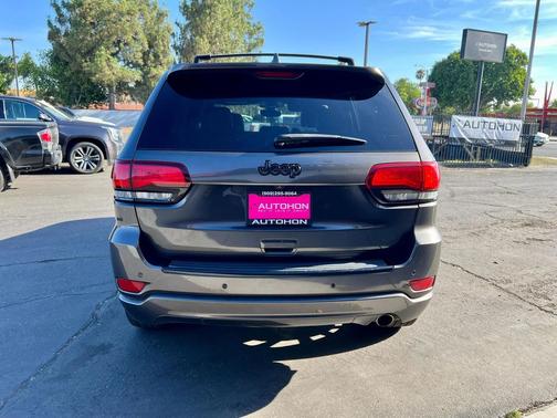 2018 Jeep Grand Cherokee Altitude