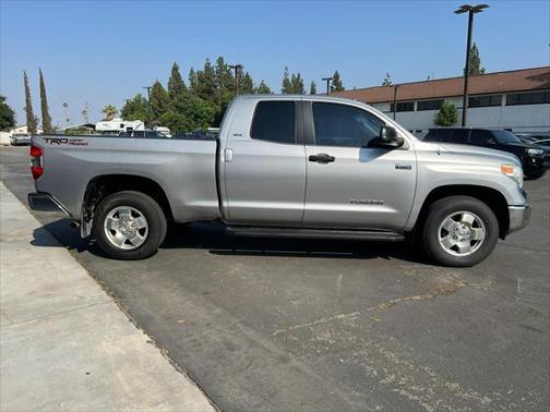 2014 Toyota Tundra SR5
