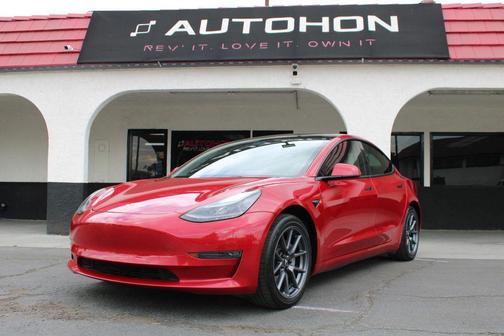 2022 Tesla Model 3 Long Range