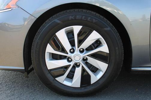 Gun Metallic 2023 Nissan Altima S FWD