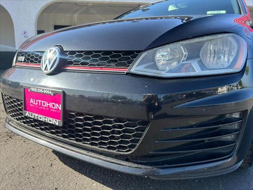 2015 Volkswagen Golf GTI 2.0T S 4-Door