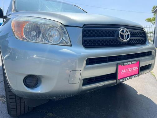 2008 Toyota RAV4 Sport
