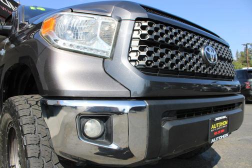 Magnetic Gray Metallic 2014 Toyota Tundra SR5