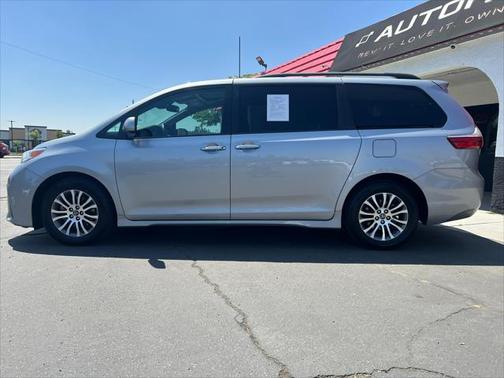 2018 Toyota Sienna Limited