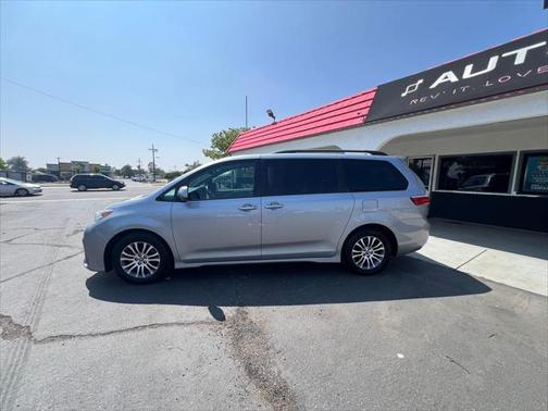 2018 Toyota Sienna Limited
