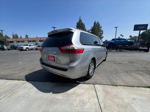 2018 Toyota Sienna Limited