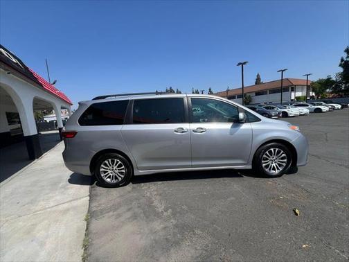 2018 Toyota Sienna Limited