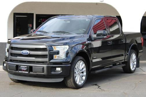 Tuxedo Black Metallic 2015 Ford F-150 Lariat Truck