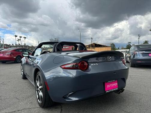 2022 Mazda MX-5 Miata Grand Touring