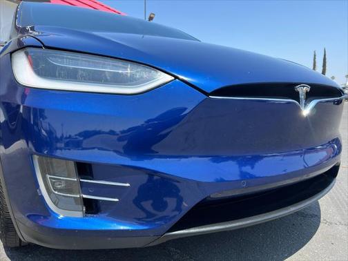2018 Tesla Model X 75D