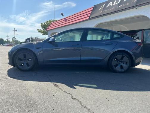 2023 Tesla Model 3 Standard Range