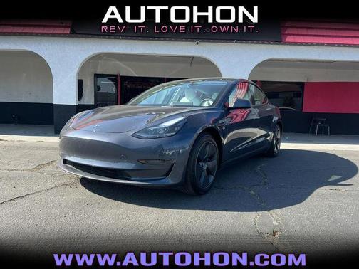 2023 Tesla Model 3 Standard Range