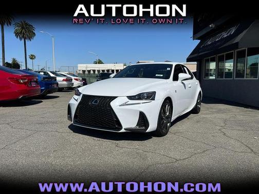 2019 Lexus IS 300 Base