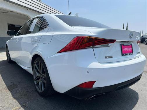 2019 Lexus IS 300 Base