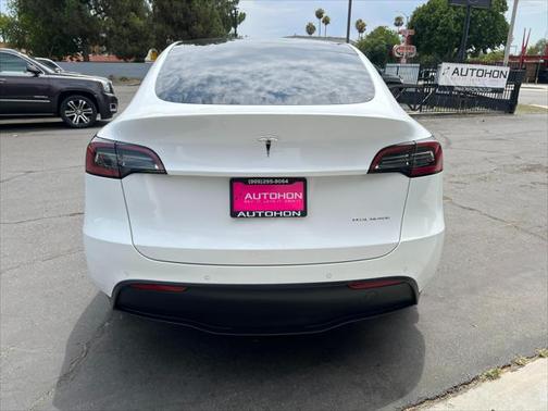2021 Tesla Model Y Long Range Dual Motor All-Wheel Drive