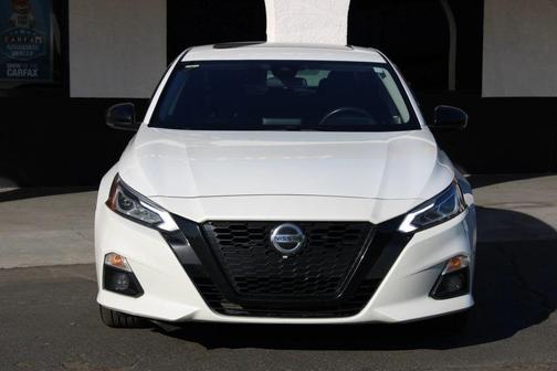 2022 Nissan Altima SR Intelligent AWD
