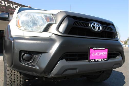 2014 Toyota Tacoma Base
